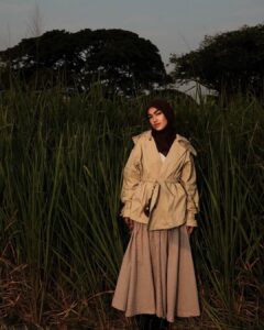 Actress Elfira Loy HD Photos and Wallpapers July 2025