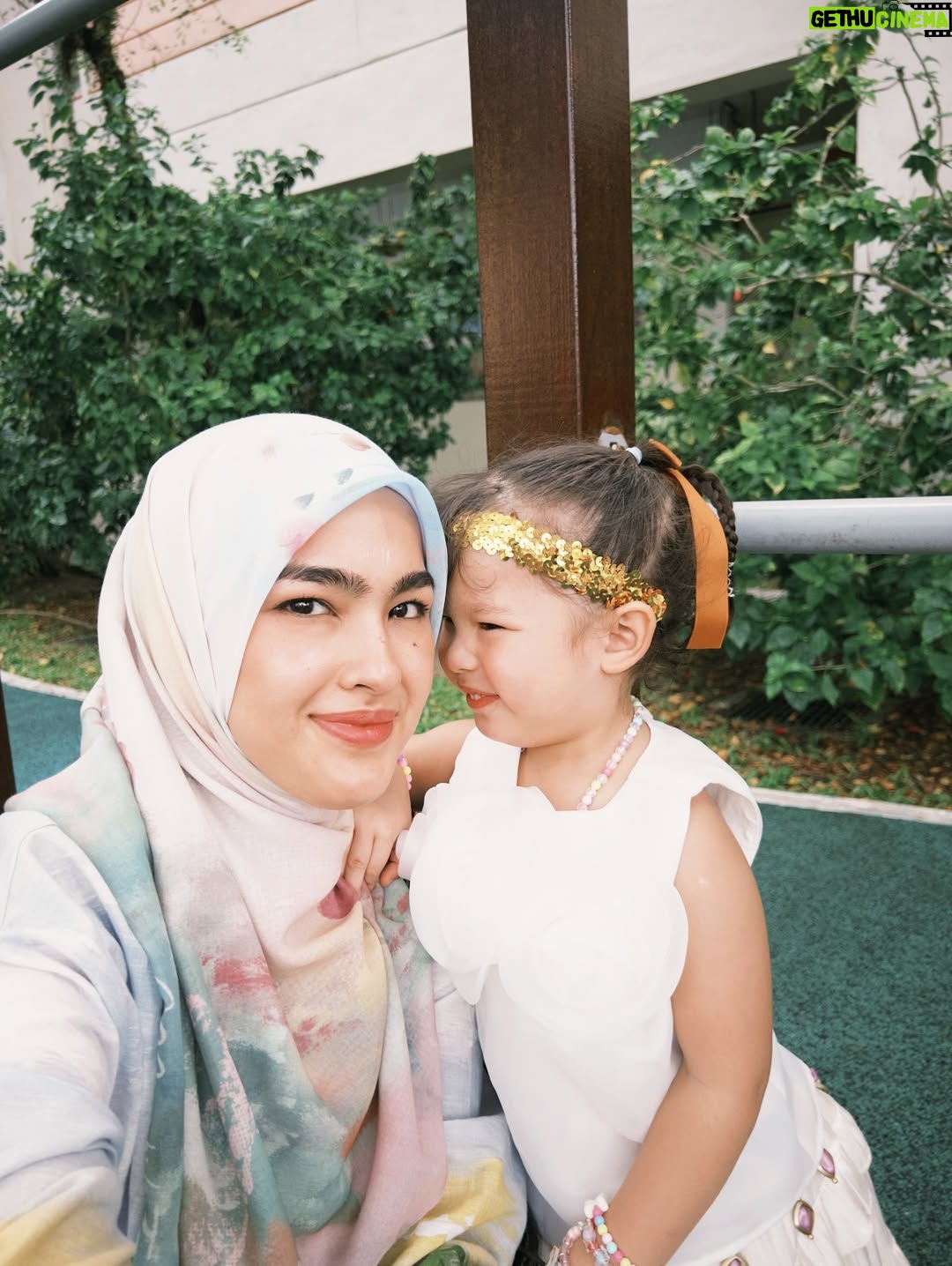 Elfira Loy - 14.6K Likes - 