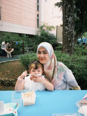 Elfira Loy Instagram -