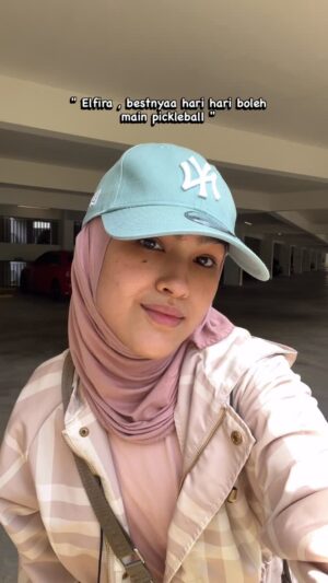 Elfira Loy Instagram - reality kebanyakan ibu di Malaysia behind the scenes ✌🏻