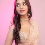 Eli Elina