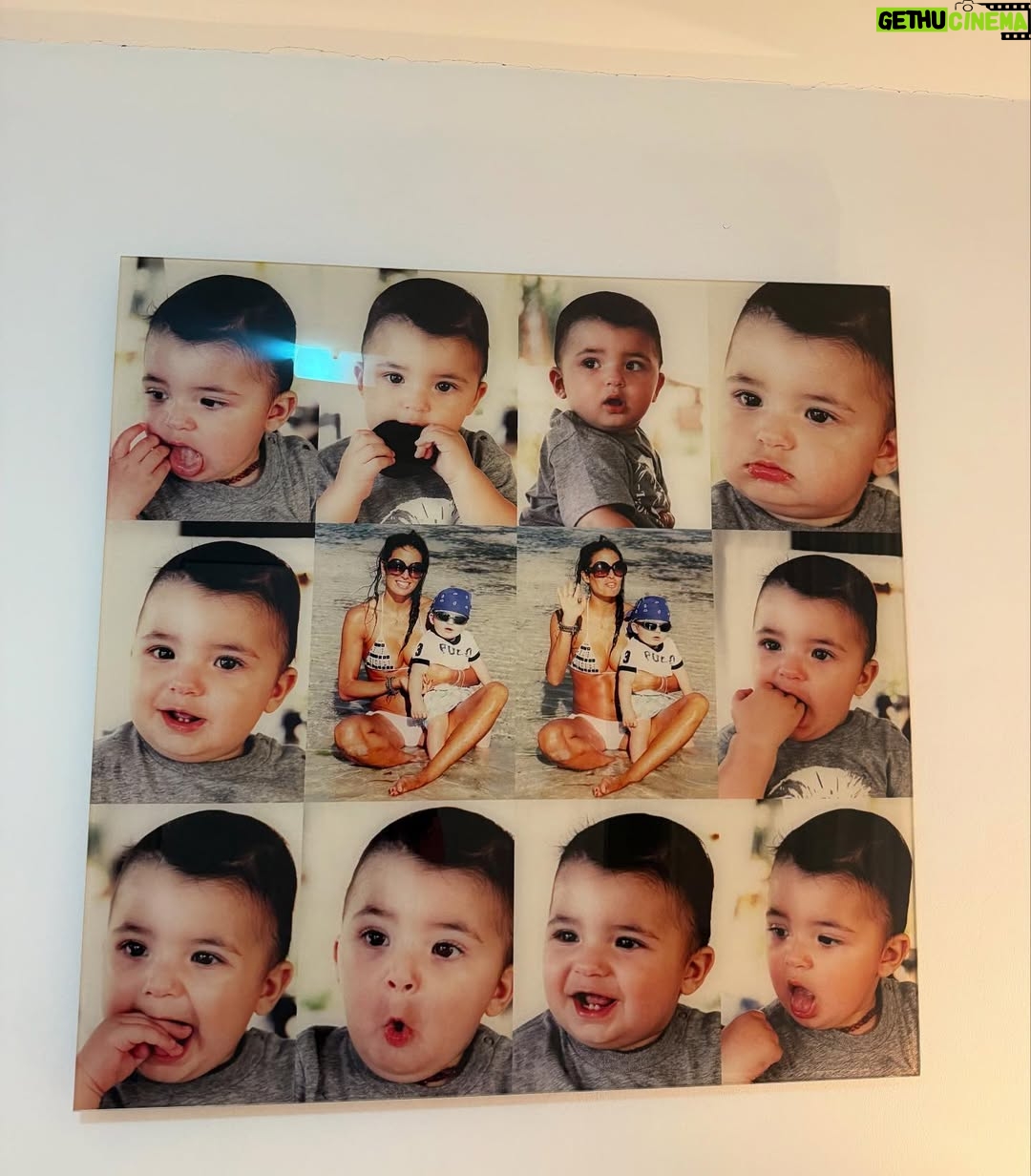 Elisabetta Gregoraci - 45.9K Likes - • •La mia terra mi insegna sempre la cosa più semplice e più preziosa:
che la felicità è stare insieme, davanti al mare, con chi ami 💖
