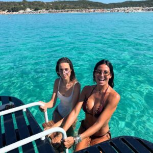 Elisabetta Gregoraci Instagram - • Waves on repeat 🍉🐚🐬☀️