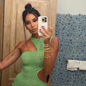 Elisabetta Gregoraci Instagram - • Waves on repeat 🍉🐚🐬☀️