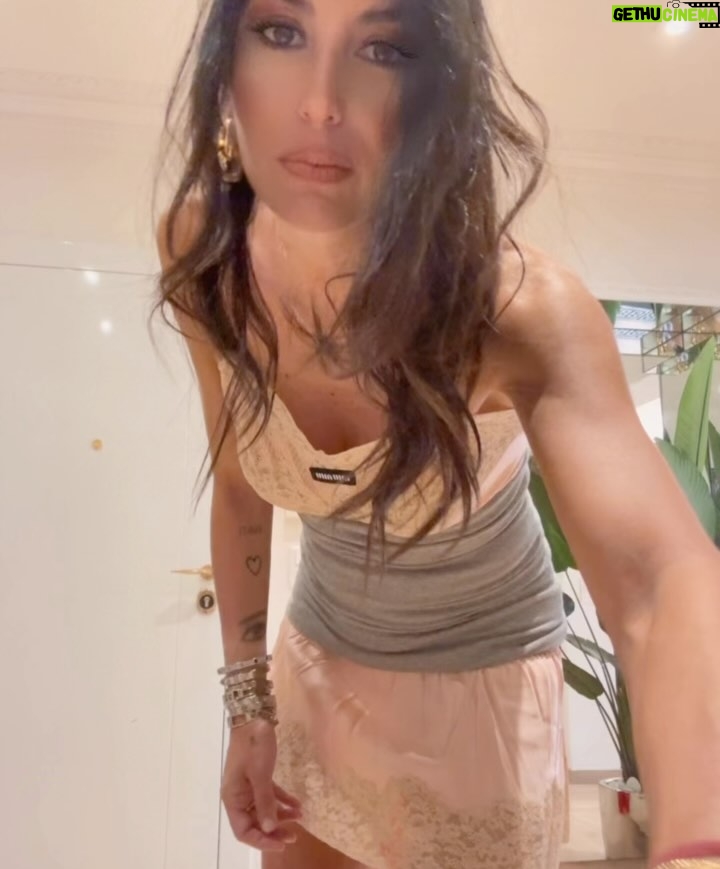 Elisabetta Gregoraci - 41.8K Likes - • Camera roll degli ultimi giorni 🎞️☀️🧡