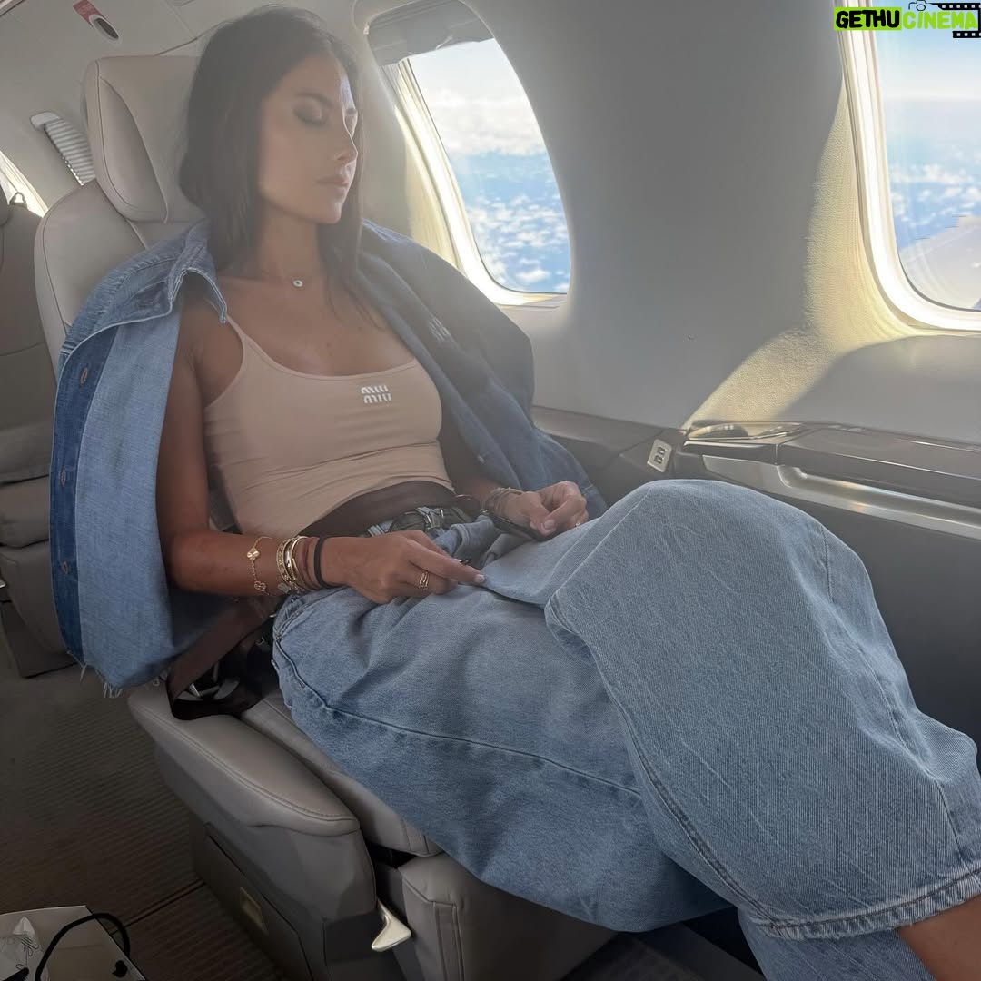 Elisabetta Gregoraci - 47.6K Likes - • Sole, mare, Sardegna, noi 🐬🇮🇹☀️