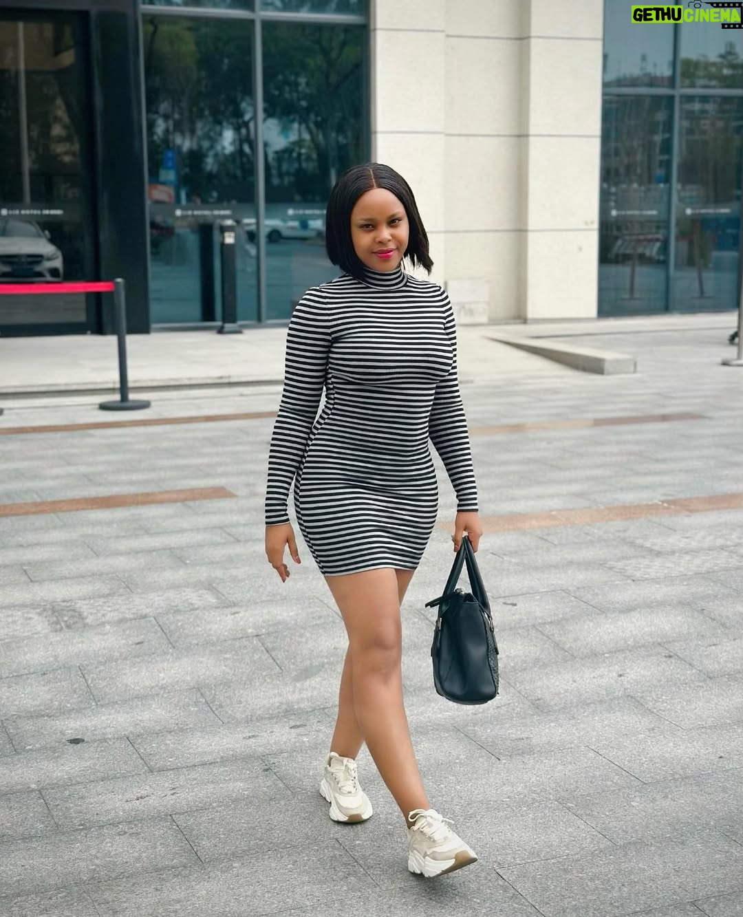 Elizabeth Michael - 68.4K Likes - Kwa kila uliyetenga muda wako kunitakia kheri ya siku yangu ya kuzaliwa…ASANTE HAITOSHI ila Ndio neno pekee linaloweza kuwakilisha kilichopo Moyoni kwangu..!

Nimeguswa na upendo wenu wa hali ya juu..!
 
Inshaallah ukawe mwaka wa kuendelea kufanywa WANONO kwenye kila sehemu ya maisha YETU SOTE ❤️

#29🎂🎉