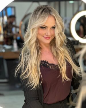 Ellen Rocche Instagram - Amo você, querida @brufabricio ! Obrigada por cuidar de mim com tanto carinho. Você sempre arrasa❤️