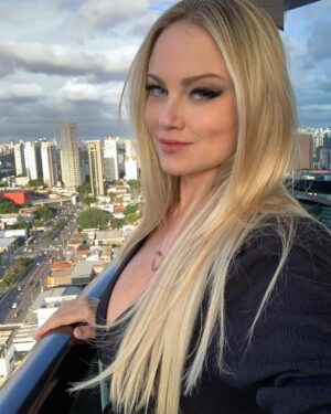 Ellen Rocche Instagram - Parabéns, São Paulo! #TeAmoTerraDaGaroa #470Anos