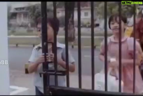 Elvy Sukaesih - 4.1K Likes - *Berita Duka😭*

*IηnαliLLAHI wα Innα ilαihi Rojiuun* 
Telah Berpulang ke RαhmαtuLLAH .. Sαudαri Qtα 
*Santi Sardi binti Idris Sardi* (Pemeran Santi di film Cubit Cubitan) 
Pada hαri ini pukul 15.15 wib 

Mohoη Keikhlasan Do’α ηyα bagi Almαrhumαh.. dαη Mohoη Mααfkan Salah dαη Khilαfnya .. 
 
بِسْمِ اللّٰه الرَّحْمٰنِ الرَّحِيم 
للَّهُمَّ اغْفِرْلَهَا وَارْحَمْهَا وَعَافِهَا وَاعْفُ عَنْهَا، وَأَكْرِمْ نُزُلَهُ، وَوَسِّعْ مَدْخَلَهُ، وَاغْسِلْهُ بِالْمَاءِ وَالثَّلْجِ وَالْبَرَدِ، وَنَقِّهِ مِنَ الْخَطَايَا كَمَا نَقَّيْتَ الثَّوْبَ اْلأَبْيَضَ مِنَ الدَّنَسِ، وَأَبْدِلْهُ دَارًا خَيْرًا مِنْ دَارِهِ، وَأَهْلاً خَيْرًا مِنْ أَهْلِهِ، وَزَوْجًا خَيْرًا مِنْ زَوْجِهِ، وَأَدْخِلْهُ الْجَنَّةَ، وَأَعِذْهُ مِنْ عَذَابِ الْقَبْرِ وَعَذَابِ النَّارِ
((Allaahummaghfir lahaa warhamhaa wa'aafi haa wa'fu anha wa akrim nuzula hu wa wassi'madkhola hu wahgsil hu bilmaai wats-tsalji walbarodi wanaqqi hi minal khothooyaa kamaa yunaqqots tsaubul abyadlu minaddanasi wa abdil hu daaron khoiron min daari hi wa ahlan khoiron min ahli hi wazaujan khoiron min zaoji hi wa adkhil hul jannata wa'aidz hu min'adzaabil qobri wa fitnati hi wa min'adzaabin naar))

*ALFATIHAH…..Aαmiiiη Yαα ROBBAL ALAMIIN♡🤲🏻❤️*