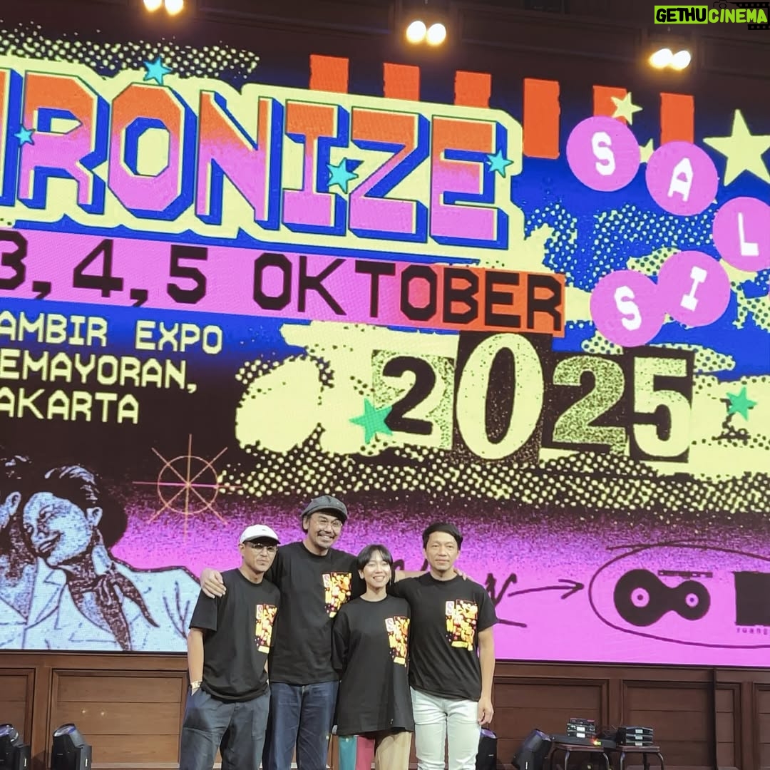 Elvy Sukaesih - 1.9K Likes - Bersama mas Guruh Soekarno Putra, kita tunggu di @synchronizefest  3 4 5 Oktober 2025 🥰💃