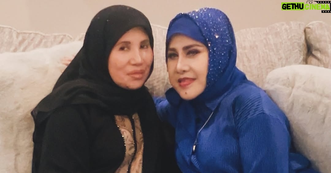 Elvy Sukaesih - 771 Likes - Alhamdulillaah Silaturahim ke kediaman nya Bpk. Anwar Sanad & Ibu Diah (Walikota Jakarta Timur periode 2020-2024) bersama para sahabat Ayah Mansyur S., Habib Husen Al Habsyi, M. Abdullah Abdad, dan Nabil