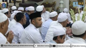 Elvy Sukaesih Instagram - Lurah Cawang Menghadiri Peringatan Maulid Nabi Muhammad SAW dikediaman Elvy Sukaesih Jl. Usaha RT 001 RW 05 Kelurahan Cawang Kecamatan Kramat Jati, Jakarta Timur.
Turut hadir dalam kegiatan ini para alim ulama.
@pramonoanungw
@si.rano
@bang.munjirin
@kamalalatas
@kecamatan.kramatjati