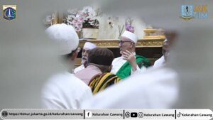 Elvy Sukaesih Instagram - Lurah Cawang Menghadiri Peringatan Maulid Nabi Muhammad SAW dikediaman Elvy Sukaesih Jl. Usaha RT 001 RW 05 Kelurahan Cawang Kecamatan Kramat Jati, Jakarta Timur.
Turut hadir dalam kegiatan ini para alim ulama.
@pramonoanungw
@si.rano
@bang.munjirin
@kamalalatas
@kecamatan.kramatjati