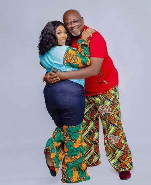Eniola Ajao Instagram - IYAWO IGBO ❤️❤️❤️❤️❤️😃😃😃😃😃😃😃
OWAMBE with a blend of pop culture, classic vibes, fashion, suspense, comedy and undiluted drama?? We are SAT!!!! The big question is are you guys even ready at all????
.
OWAMBE THIEVES starts showing in all cinemas nationwide from April 18. Get ready for a cinematic experience like never before. Get ready for unrivaled premium entertainment 🔥
Production company @lighthousepictures.ng @filmoneng
@_anthillstudios
All outfit made by @blingsandblanks
#EniolaAjao #lighthousepictures #filmonestudios #anthillstudios#OwambeThievesIsComing #18thOfApril #AmultiCulturalFilm #Nollywood #blockbuster #AFilmForEveryone
#YourEasterHolidayIsAboutToBeLit
#fyp #foryoupage #eniolaajao #owambethieves