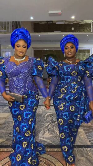 Eniola Ajao Instagram - Out and about with the one and only @teekayfashion for PA N.A Adekola 🕊️🕊️final burial in Abeokuta today.
Outfits beautiful made by @teekayfashion ❤️❤️
Jewelry @fashionconclusions.ng💎