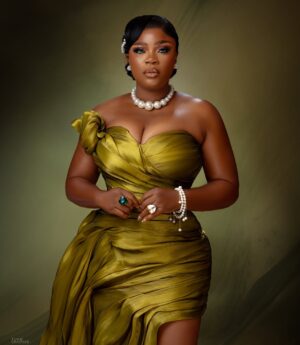 Eniola Ajao Instagram - Welcome to April, the month of OWAMBE THIEVES, the anticipation is almost over, it’s time to feast on the delicious meal we cooked for you, it’s almost show time!
May Our Endeavors be rewarded bountifully and may the God We serve bless the works of our hands, as you drum, it will sound, as you voice, they will hear... Go and prosper!
My latest project OWAMBE THIEVES hits cinemas on the 18th of this month, together, let’s start the countdown as we march towards the release date. I’m excited because I know it’s a banger, Are you ready for it💃🏻
#EniolaAjao #OwambeThievesComingApril18 #lighthousepictures #filmonestudio #anthilstudio
👗@tiwwiofficial
💄 @zinys_pro_mua
📷 @toniegrapher