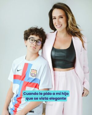 Erika de la Vega Instagram - Parece chiste pero es anécdota 🥲.
#ErikaDeLaVega