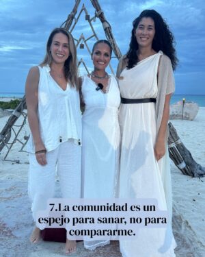 Erika de la Vega Instagram - Esto fue parte de lo que escribí en mi #newsletter de hoy.
Hace unas semanas asistí a un retiro con la Dra. Shefali @doctorshefali en Playa del Carmen, junto a cien mujeres de distintas partes del mundo. Cuatro días intensos que me dejaron muchas reflexiones, pero una frase lo cambió todo: “Tú eres el regalo.” Escuchar eso fue como derrumbar años de autoexigencia. ¿Y si en vez de demostrarlo todo, simplemente nos atreviéramos a creerlo?
De esa experiencia me traje aprendizajes profundos sobre maternarnos, soltar relaciones que ya no nos sostienen, entender la rabia como una guía, ver la comunidad como espejo y recordar que la suavidad comienza con nosotras. También confirmé algo que he sentido muchas veces: que el primer paso hacia la libertad es asumir mi parte, dejar de esperar validación externa y empezar a vivir como protagonista.
Y sí, siempre podemos renacer. No una sola vez, sino todas las que haga falta. Porque vivir desde la certeza de que yo soy el regalo, no solo cambia la forma en que me trato, sino que también transforma todo lo que permito, lo que entrego y lo que soy. 💛
Si quieres recibir mis newsletters todos los meses, déjame tu correo en erikadelavega.com
Gracias @valentinaurrejola por las 📸 💚
Gracias @thehouseofaia 🌵✨