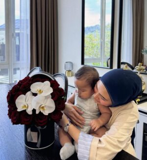 Erin Malek Instagram - 15th July ✨ Thank you for the love & wishes.
So grateful, always ♥️