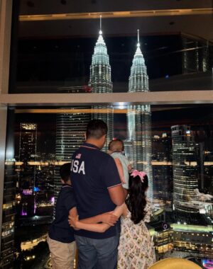 Erin Malek Instagram - Happy father’s day, Papa! Thank you for your love, guidance and sacrifices. You’ll always be our first hero and our forever role model. We love you so much 🤍