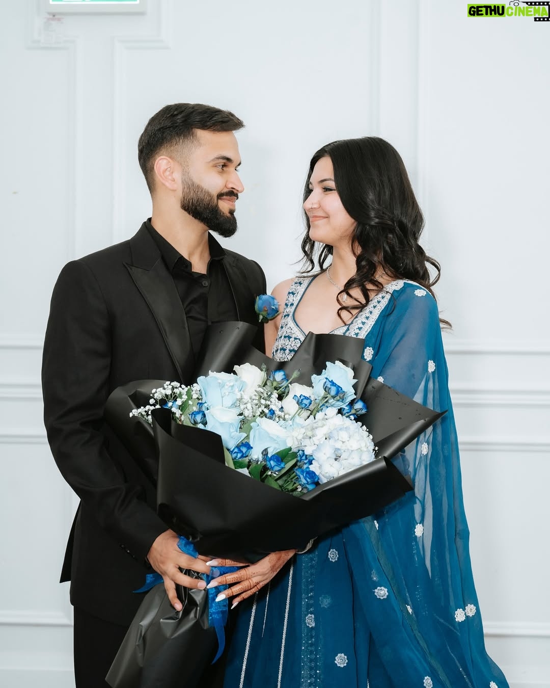 Esha Jhanji - 87.5K Likes - The start of our beautiful LOVE story.🦋
With every heartbeat, I CHOOSE you.🤍
#esharonmein #baatpakki