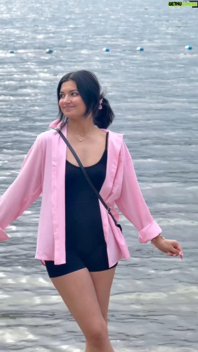Esha Jhanji - 51.7K Likes - Pretty little baby 🌸