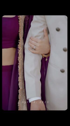Esha Jhanji Instagram - HAND in HAND , SIDE by SIDE 🤍🦋🧿 #esharonmein