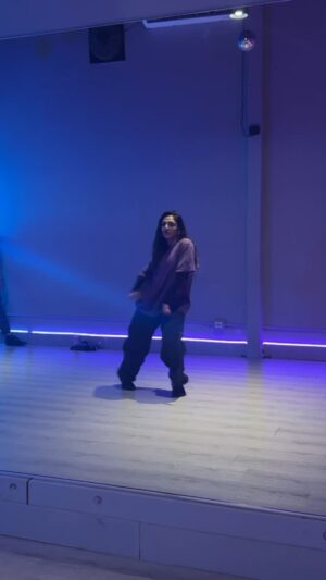 Eshani Pat Instagram - BTS from my Los Angeles workshop this week! Teaching round 2 of this in LA at @gravity.la on Monday, May 26th at 8:30pm

Download the gravity app (linked in bio) to register!