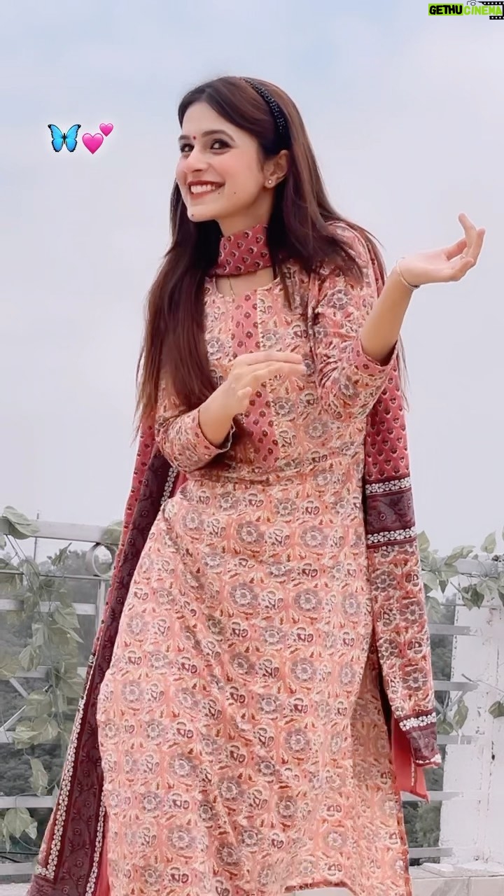 Eshika Rao - 110K Likes - Chand pe bhi 🐰
