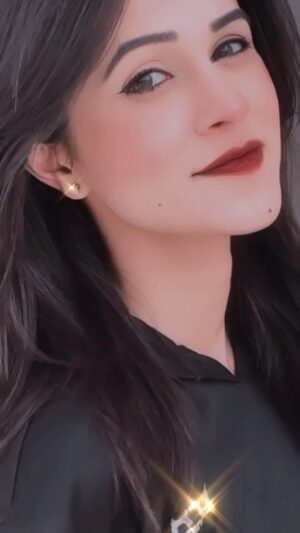 Eshika Rao Instagram - Mere piche ghumi jaave baar baar ve😏♥️