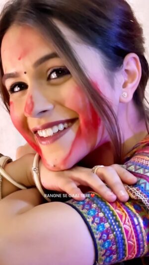 Eshika Rao Instagram - Happy Holi 🩷❤️🧡💛