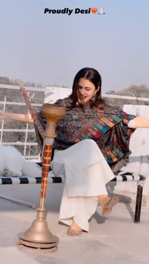Eshika Rao Instagram - Itni 🤌🏻 si galti dhundh do toh maanu😉❤️🔥💥 #desidesi 🔝
.
#haryana #haryanvisong #eshikians