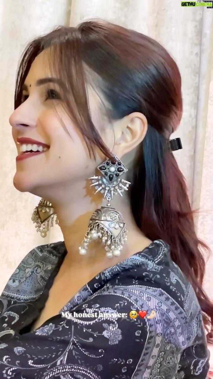 Eshika Rao - 216.1K Likes - Suno, ek gana sunau?🥹🤌🏻❤️