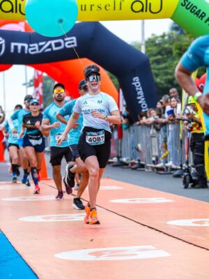 Estefanía Borge Instagram - “PaSER” ..una experiencia que repetiría mil veces más. Un punto de vista hacia el Running completaMENTE distinto .. generoso , genuino y auténtico. Que gran experiencia haber sido PaCer de la @maratondelvalle.col .. 10 kilómetros en los que acompañé a muchos corredores con el propósito de llegar fuertes y sólidos a la meta. Gracias a tod@s los q corrieron conmigo y creyeron en mi para lograr sus objetivos ♥️✨✊
.
La ultima foto quedará para la posteridad ✨ los adoro !!!