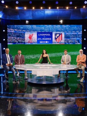 Eva Murati Instagram - THURSDAY🏆MATCHDAY 1 FIXTURES
18:45
CLUB BRUGGE - MONACO
COPENHAGEN -LEVERKUSEN
21:00
FRANKFURT - GALATASARAY
MAN CITYa - NAPOLI
NEWCASTLE - BARCELONA
SPORTING CP - KAIRAT
#championsgirl #evamurati #championsleague #host #tvhost #tv #presenter #tvpresenter #show #tvshow #host #uefa #uefachampionsleague #championsleaguealbania #football #soccer #player