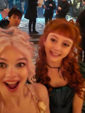 Evie Templeton Instagram - Pt 2 BTS … 🩷💚🖤
@wednesdaynetflix