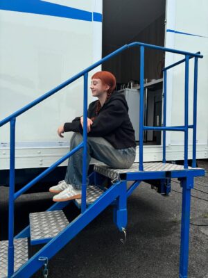 Evie Templeton Instagram - Season 2 Part 1 is out now !! 
Incredibly grateful to be a part of this wonderful show @wednesdaynetflix 
Huge thanks to Tim, Al, Miles and all the amazing cast and crew 💗
Here’s some BTS for ya x