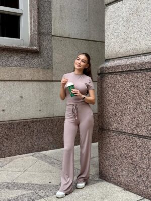 Eyka Farhana Instagram - Oit aku nak tanya ni, suka matcha atau kopi?