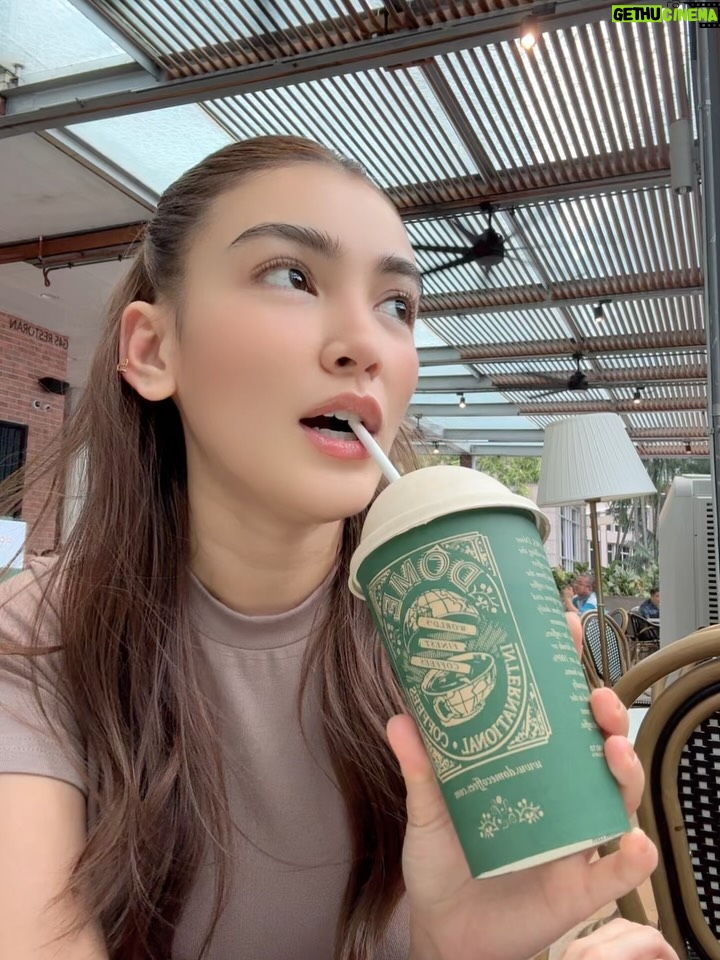 Eyka Farhana - 27.3K Likes - Oit aku nak tanya ni, suka matcha atau kopi?