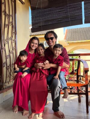 Ezzaty Abdullah Instagram - Selamat Hari Raya Aidil Adha Maaf Zahir Batin