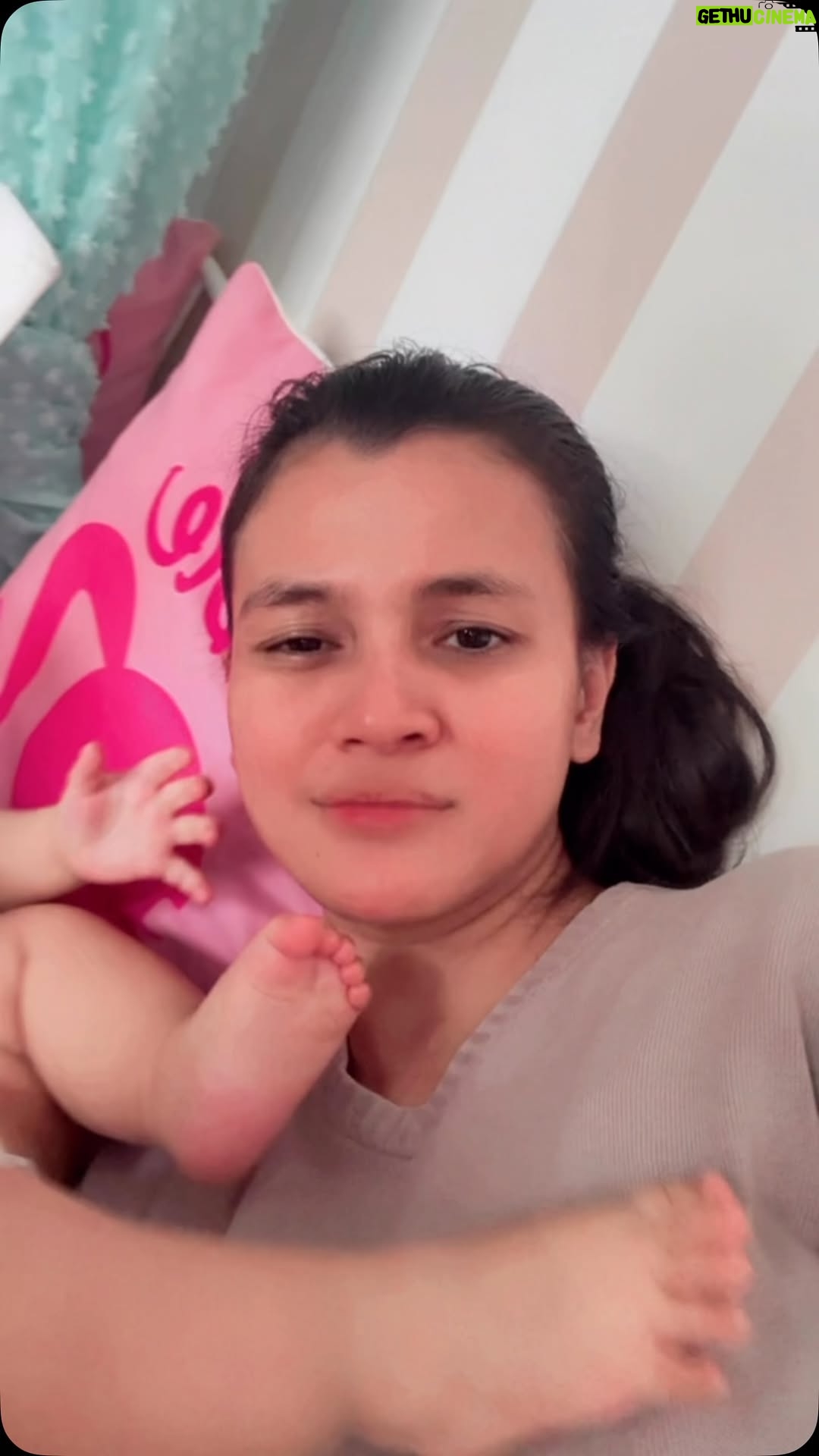 Ezzaty Abdullah - 714 Likes - adehh