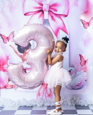 Faith Nketsi Instagram - The Happiest birthday to my Sky pie. I’m so so proud of you my baby. You have exceeded all expectations, You are truly living out every word spoken over your life. I’m truly so grateful. You’re such a happy girl, so sweet and so so smart. May God shield you always. May he continue blessing you, may he continue nourishing you with his grace, strength and love. May he keep guiding me through motherhood because for once in my life I am truly so thankful, so proud and so grateful. I know that I can only give thanks to God, for this is Gods will for me in Jesus Christ🙏🏾. Oh my baby, you are such a blessing. I love you so much and I was truly not prepared for the amount of love I would carry in my heart for you. Telling you I love you is not a habit, it is a constant reminder to you that you are the best thing to ever happen to me and in all honesty I just can’t help but tell u “I love you” every time I look at you because WHAT DO YOU MEAN 😍🥹. You are my world! We all love you so much. HAPPY BIRTHDAY BESTIE ❤️❤️❤️
📸 : @tinyseedsphotography