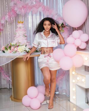 Faith Nketsi Instagram - Welcome to the 3rd floor Faithy. I’m so proud of you 🥹❤️