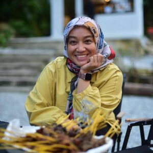 Fara Fauzana Instagram - S E L E S A I

7th Feb tarikh berlalu namun di ingati sampai mati
7th Feb tarikh beri pelbagai kenangan
7th Feb tarikh utk terima kasih pada mama ❤️

SATE is the new cake .. love it so much

May Allah rewards you for your kindness 

📸 @shaznishazwani @niknorazidah.nikaziz

#farafauzana
#bilafafautambahusia