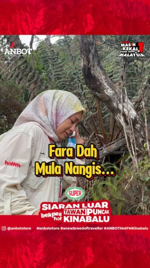 Fara Fauzana Instagram - "Kau boleh... tak ada siapa yang boleh judge kau lepasni" - Ozlynn.

Jam 4:04 petang tadi. @therealfafau nangis 🥺 Masani Fara & @jozlynnhanania dah sampai di 4.5km, sikit lagi nak sampai ke Laban Rata di 6km.

Bekpes Hot Tawan Puncak Kinabalu, kolaborasi bersama ANBOT: Port barangan outdoor berkualiti , pengedar rasmi jenama Nakawan dan LNT di Malaysia. 

#BekpesHotTawanPuncakKinabalu #BekpesOnTop #BeskpesKinabalu #AnbotHotFMKinabalu