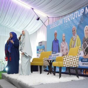 Fara Fauzana Instagram - F A R A N A N A R E P E A T A N G I S

susah bila bersahabat dengan orang yg kelememeh ni hahah

cakap nangis
gelak nangis
baca nangis
tulis nangis
pergi kelas pun nangis 😅🫣 jgn tgk gmbr 2nd last - buruk 😂

tapi kalau nangis sama2 utk kebaikan apa salahnya kan tag kawan2 nangis korang ❤️

J O M R E P E A T 

SEBELUM TERTUTUP MATA 2.0 

Di atas permintaan ramai untuk mengadakan lagi program sebegini serta sorakan kata-kata *BEST* dari program yang lepas kami dengan ini berbesar hati ingin menjayakan program Sebelum Tertutup Mata 2.0 dengan topik dan pembelajaran yang lebih mendalam. Jom kita perbaiki cara berfikir & memperbaharui ilmu Fardu Kifayah

JEMPUTAN KE USRAH SEBELUM TERTUTUP MATA 2.0

✨Bersama:
⭐️Ustazah Datuk Dr. Norhafizah
⭐️Ustaz Hafiz
⭐️Farah Fauzana 
⭐️Nana Mahazan

📆Tarikh : 21 Disember 2024 (Sabtu)
⏰ : 2.00pm Pendaftaran (1 pm)
🏡 Lokasi : Use Waze to drive Kingdom Hall Event, Hillpark Puncak Alam

Untuk Pendaftaran:
💵Yuran RM60 untuk 1 peserta
⭐️Special COMBO RM150 untuk 3 peserta
(PERCUMA Lunch Box & Goodies Bag)

Sila buat bayaran Anda di:
 🐯MAYBANK🐯
- ACT : 568621052234
- ACT NAME : KINGDOM HALL EVENT SB* 
- Recipient Ref: HP Num
- Payment Details : USRAH 2.0
- kemudian whatsapp resit ke no  60 11 6338 3634

#bilafafaujadiemcee