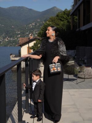 Farah Hadi Instagram - لوك العرس ♥️🇮🇹
اتحسووووناااا؟ 🥹🔥
#فرح_الهادي #عقيل_الرئيسي #ادم_الرئيسي