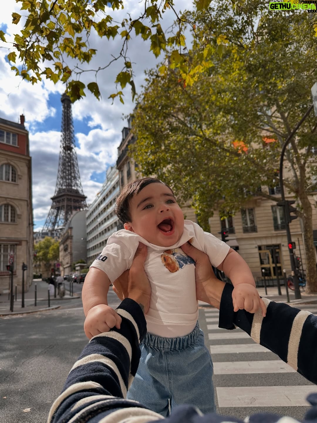 Farah Hadi - 227.6K Likes - تحسونا ؟ 🥐🍞
#عقيل_الرئيسي #فرح_الهادي #ادم_الرئيسي #نوح_الرئيسي #باريس #paris #travels
