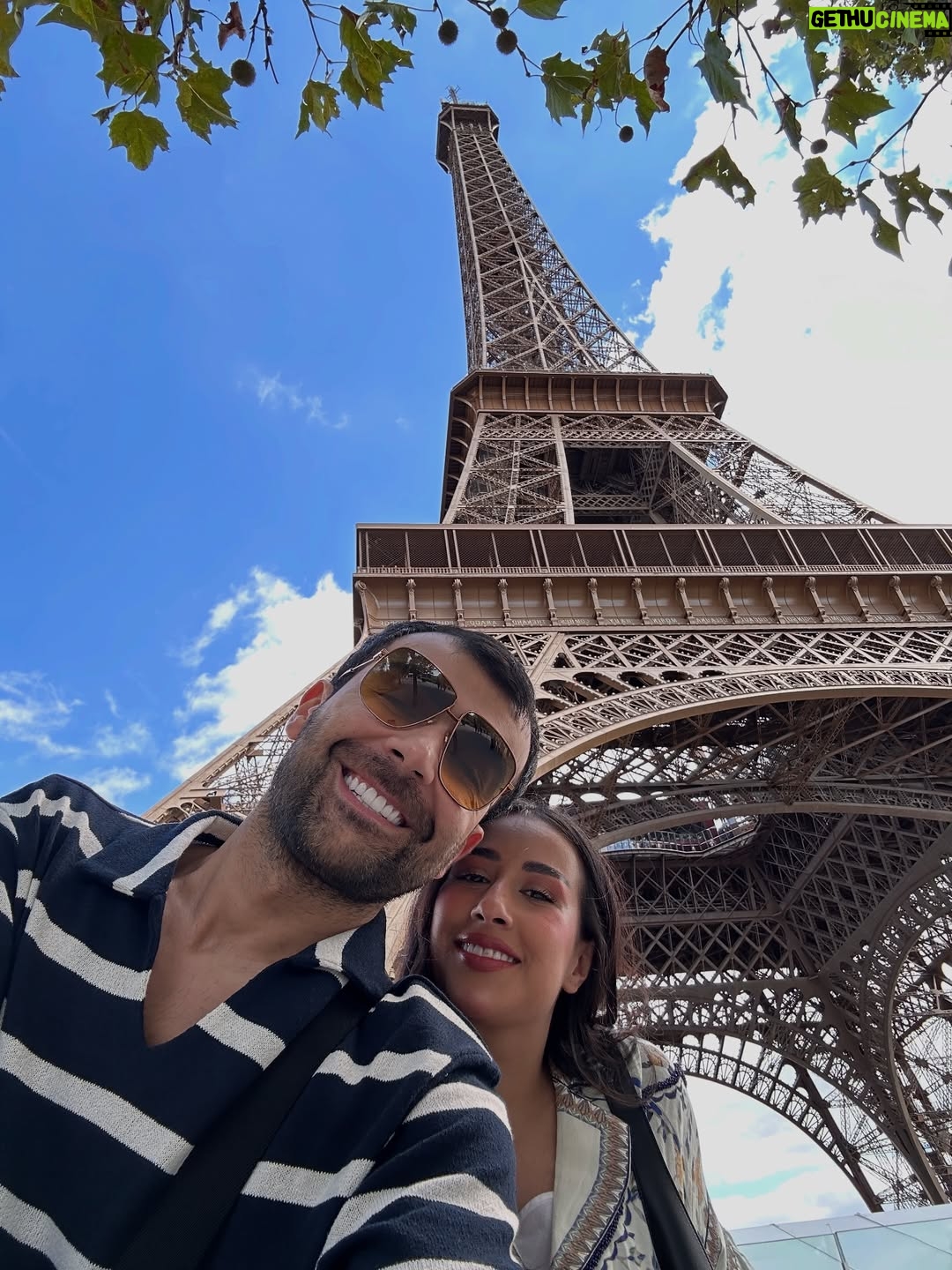Farah Hadi - 227.6K Likes - تحسونا ؟ 🥐🍞
#عقيل_الرئيسي #فرح_الهادي #ادم_الرئيسي #نوح_الرئيسي #باريس #paris #travels